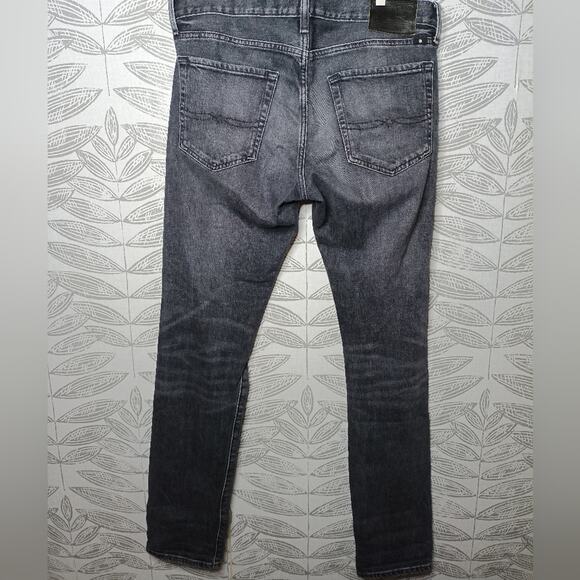 Lucky Brand Jeans 110 Athletic Slim Hawkins Wash Distressed Knee 31×32 Dark Wash - Picture 5 of 8